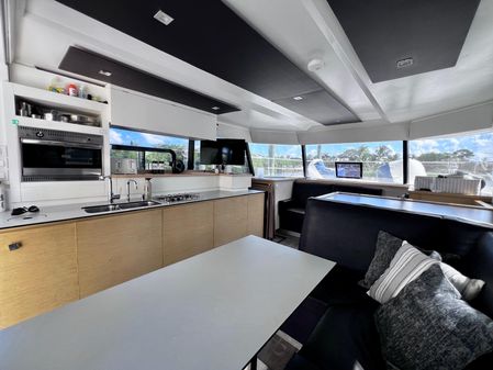 Fountaine Pajot MY 37 image