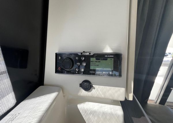 Fountaine Pajot MY 37 image