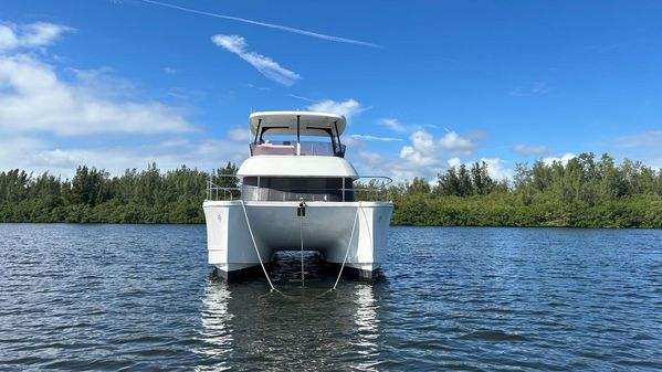 Fountaine Pajot MY 37 image