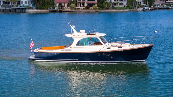 Hinckley Picnic Boat 37 MKIII