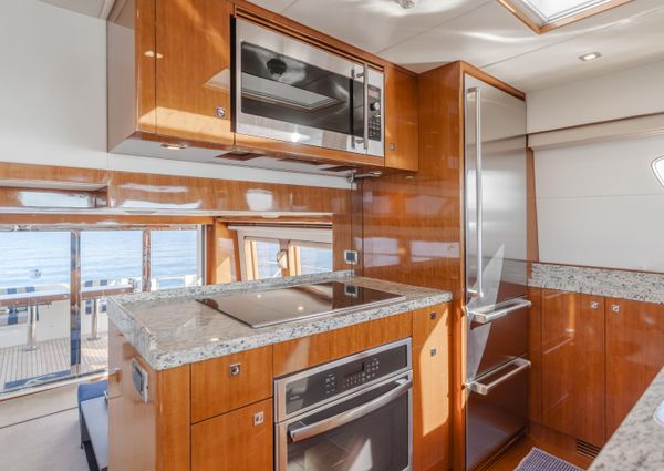 Regency Yachts P63 image