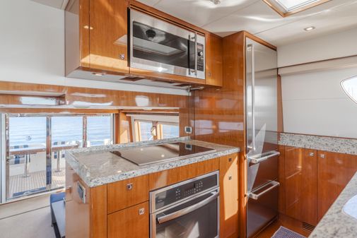 Regency Yachts P63 image