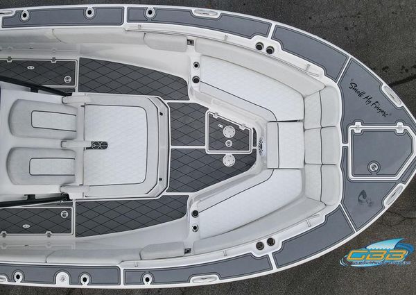 Sea Fox 328 Commander image