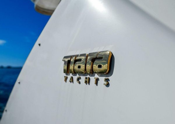 Tiara Yachts 4300 Sovran image