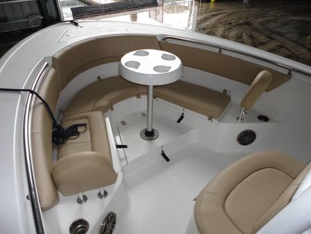 Sportsman Heritage 231 Center Console image