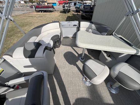 Tahoe-pontoon LTZ-ENTERTAINER image