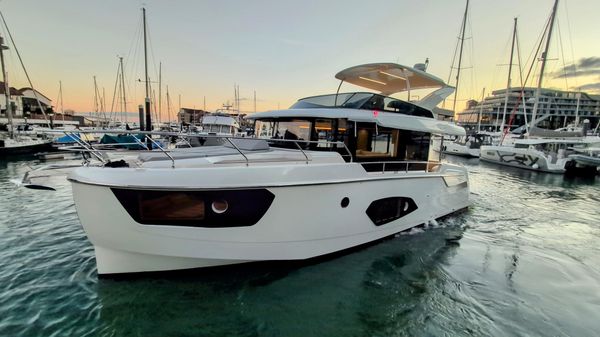 Absolute NAVETTA 48 