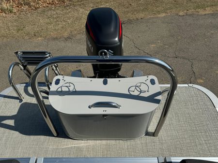 Tahoe-pontoon LTZ-ENTERTAINER image