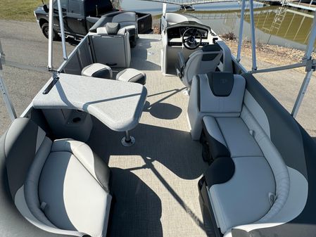 Tahoe-pontoon LTZ-ENTERTAINER image