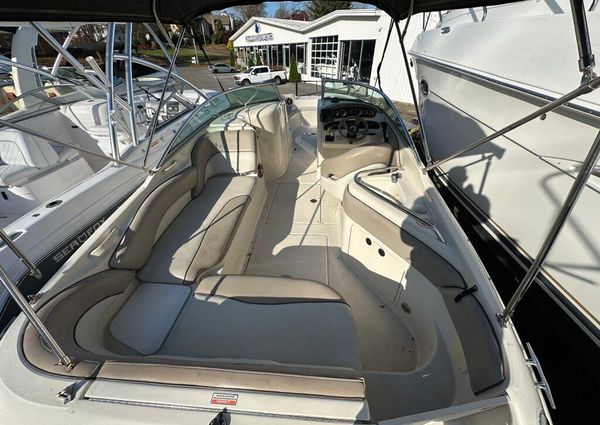 Sea-ray 240-SUNDECK image