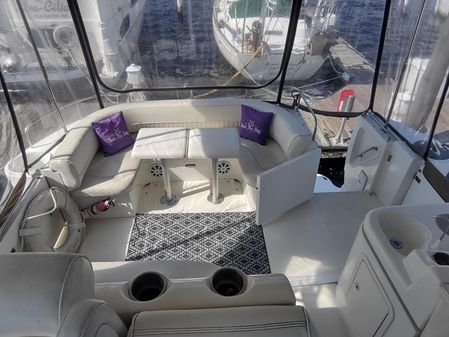 Cruisers Yachts 4450 Express Motoryacht image