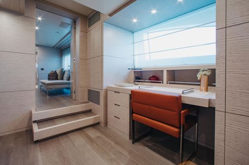 Benetti 132 image