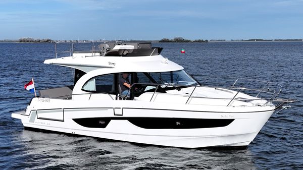 Beneteau Antares 11 Fly 