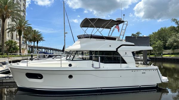 Beneteau Swift Trawler 35 