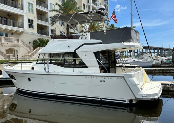 Beneteau Swift Trawler 35 image