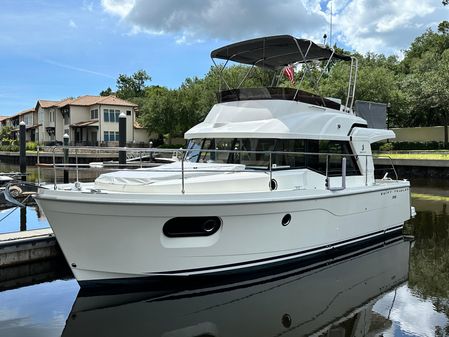 Beneteau Swift Trawler 35 image