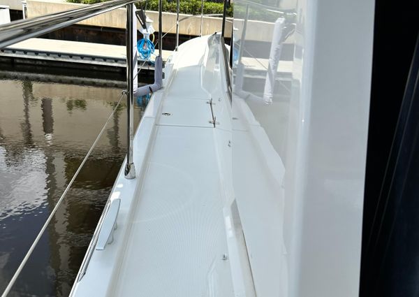 Beneteau Swift Trawler 35 image