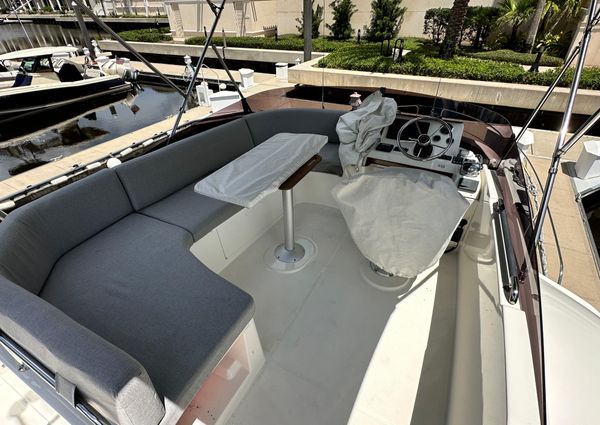 Beneteau Swift Trawler 35 image