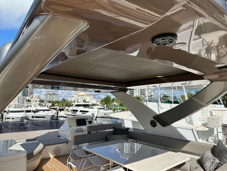 Ferretti Yachts 750 image