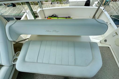 Sea Ray 370 image