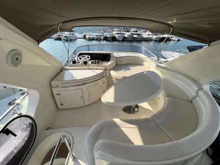 Azimut 55 image