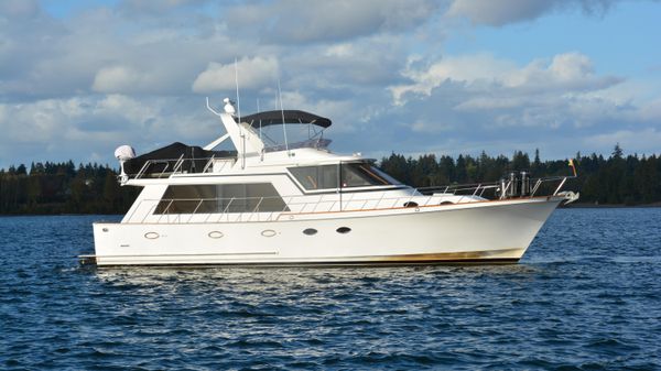 Ocean Alexander Pilothouse
