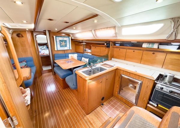 Jeanneau Sun Odyssey 43 image