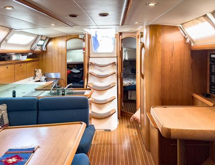 Jeanneau Sun Odyssey 43 image