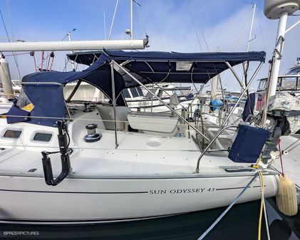 Jeanneau Sun Odyssey 43 image