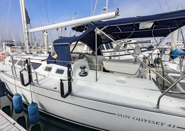 Jeanneau Sun Odyssey 43 image