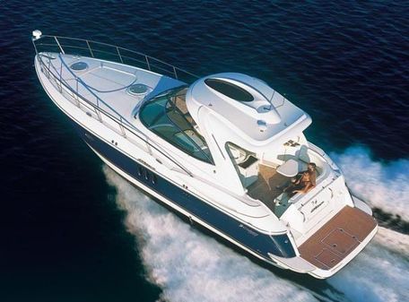 Cruisers Yachts 400 Express image