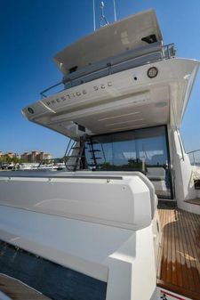 Prestige 520 Flybridge image