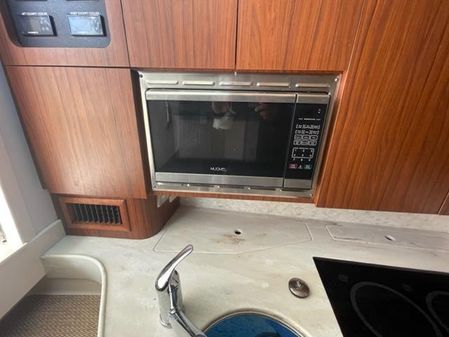 Grady-White Express 330 image