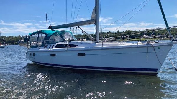 Hunter 376