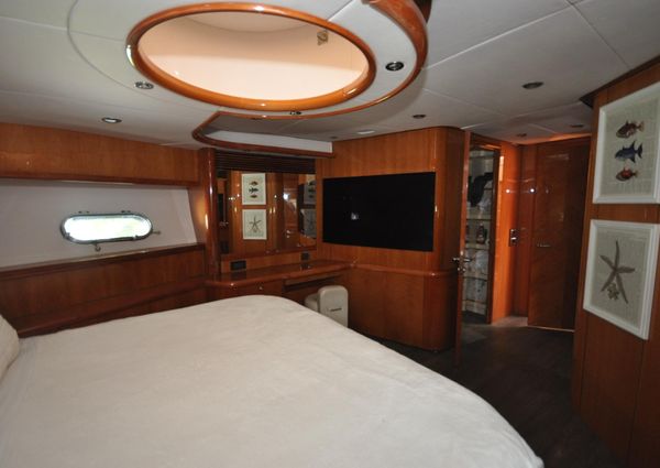 Sunseeker 82 Yacht image