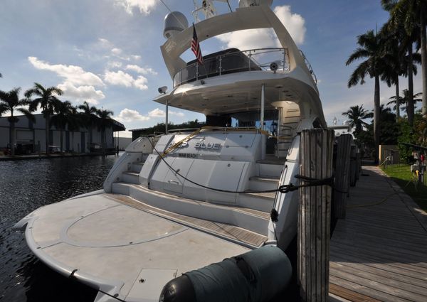 Sunseeker 82 Yacht image