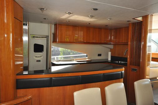 Sunseeker 82 Yacht image