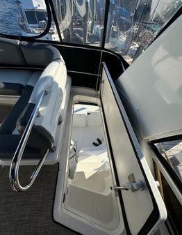 Sea Ray 420 Sedan Bridge image