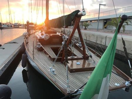 Classic Bermudan Cutter 13.5 image