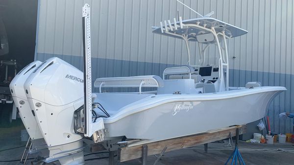 Yellowfin Hybrid