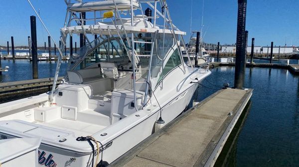 Luhrs 320 Open