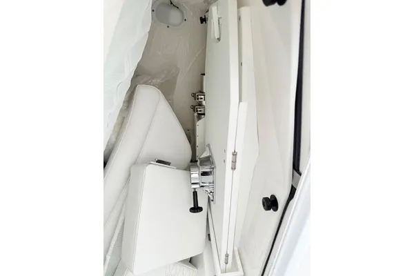 Tidewater 256-CC-ADVENTURE image