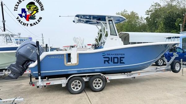 Tidewater 256 CC Adventure 