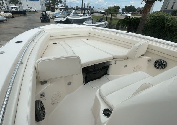 Grady-White Canyon 306 image