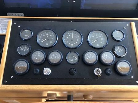 Custom Aluminum Pilothouse J Simpson image