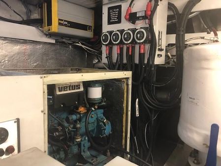 Custom Aluminum Pilothouse J Simpson image