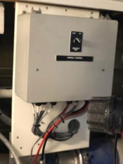 Custom Aluminum Pilothouse J Simpson image