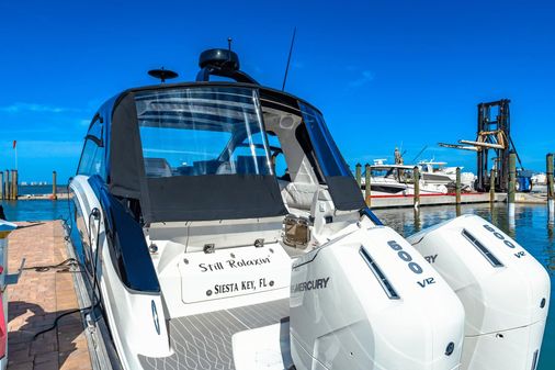 Sea Ray 370 Sundancer Outboard image