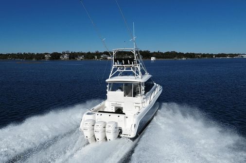 Boston Whaler 345 Conquest image