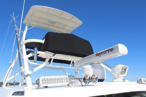 Boston Whaler 345 Conquest image